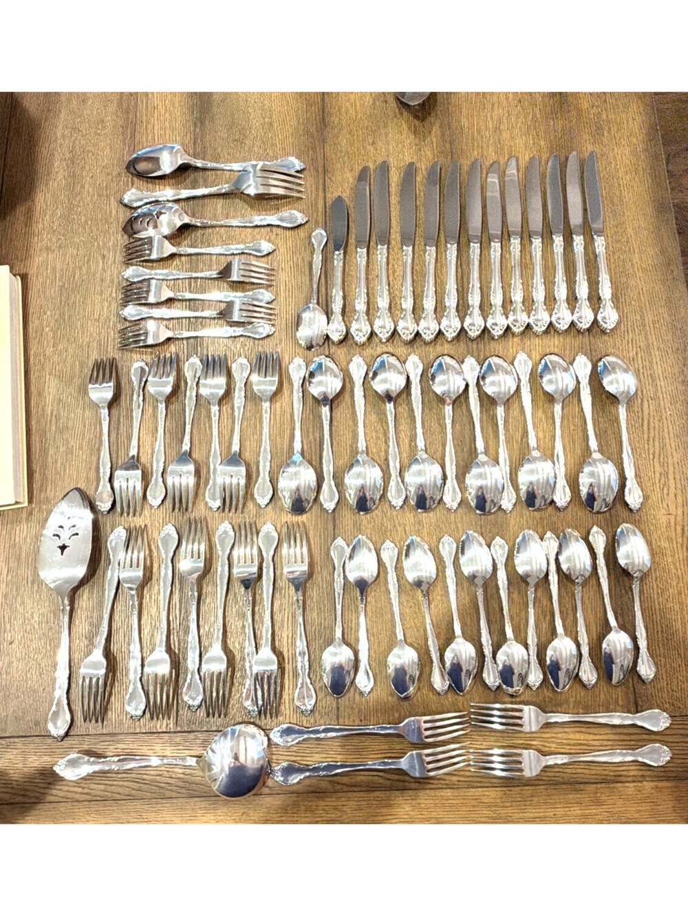 Oneida Community Silverplate Flatware Forks Knives Spoons 12 Servings 63 Pc - Picture 11 of 16